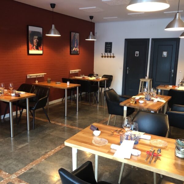 Galeria la sala 2 600x600